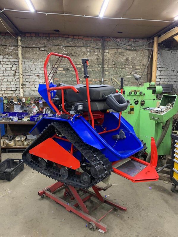 Коммунальный мини трактор 2_5