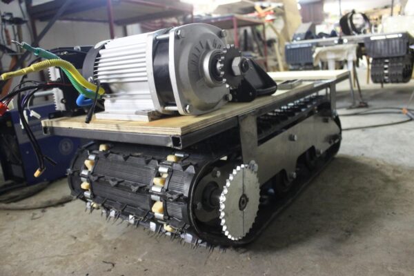 Гусеничный модуль_параллелограм 38_4