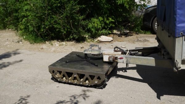 Гусеничный робот UMKA_гусеничная платформа_гусеничный мини трактор_образовательный робот конструктор_ 14